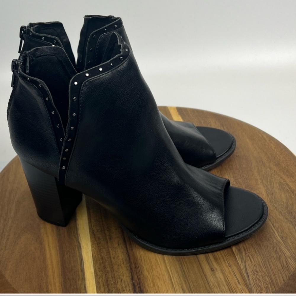BRAND NEW* Abound open toed ankle boots with heel 7.5